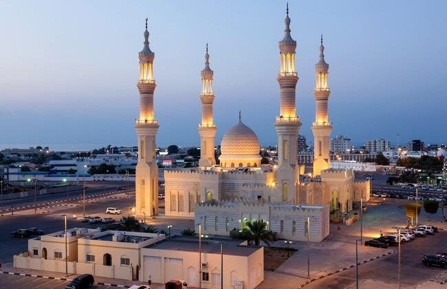 zayedmosquerasalkhaimah650x450 (1).jpg