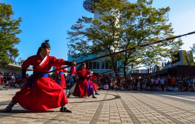 seoul-traditional.jpg