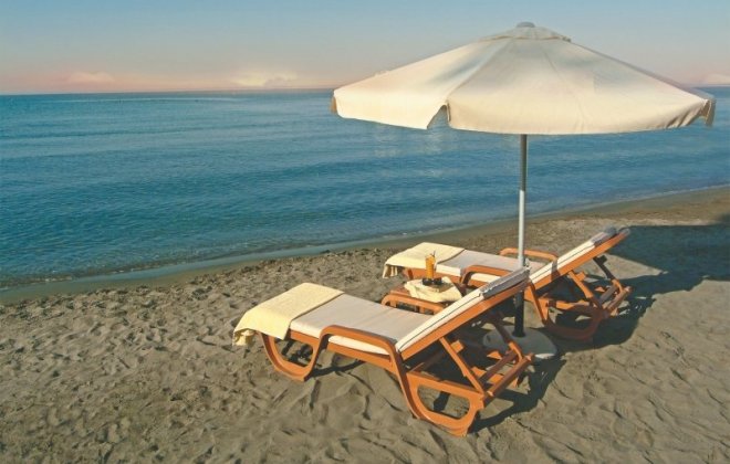 kypr-larnaca-.jpg