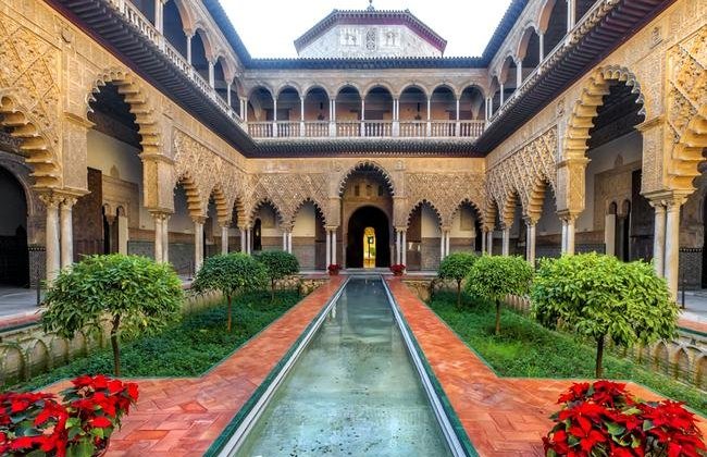 seville (2)650x450.jpg