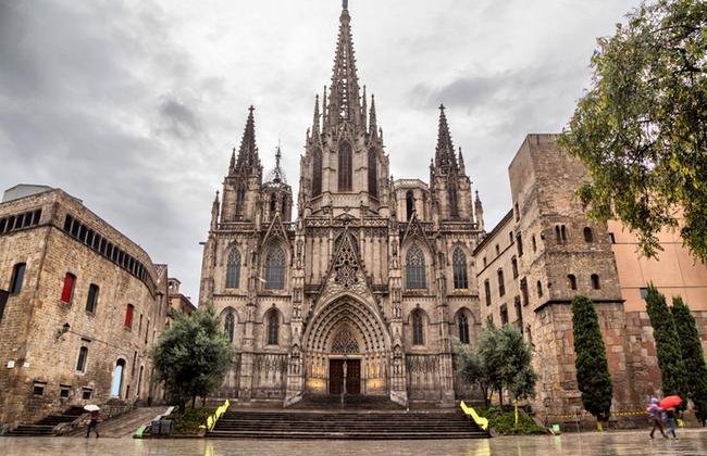 barcelona (15)-650x450.jpg