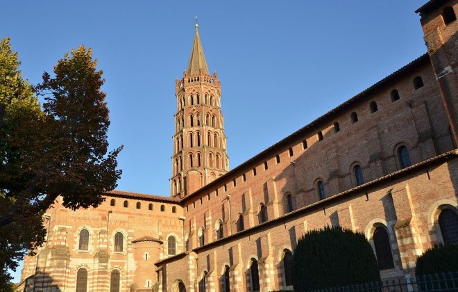 Toulouse-Brick-Basilica-Of-St-Sernin-Monument-2929211.jpg