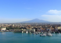 Levné letenky Vídeň Catania a zpět  za 1437 Kč