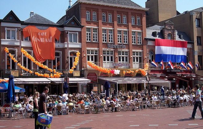 800px-Eindhoven_centre.jpg