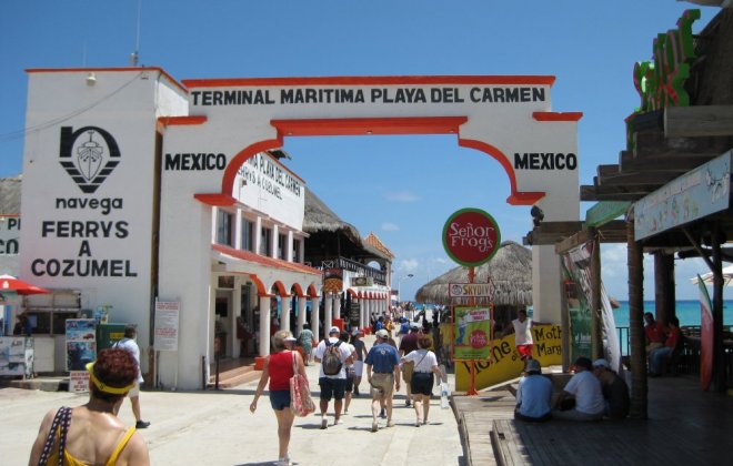 Maritima_Playa_del_Carmen.JPG