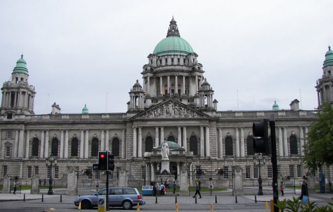 Belfast_City_Hall_2007.jpg