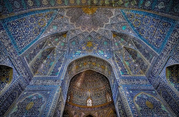 Dokonalá symetrie íránských mešit