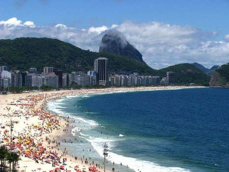 nejznámejší pláž Brazílie - Copacabana