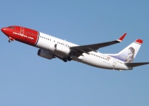 S aeroliniemi Norwegian z New Yorku do Londýna