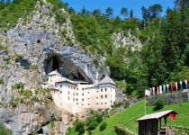 Predjamský hrad, Slovinsko