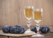 Vydejte se na 6 nejlepších festivalů pálenky v Maďarsku