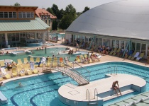 Zavítejte do ráje termálních pramenů a zábavy