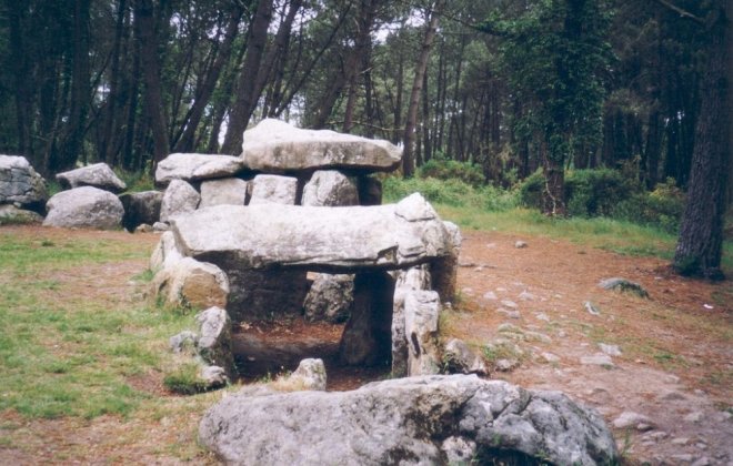 Dolmen de Mané Kerioned.JPG