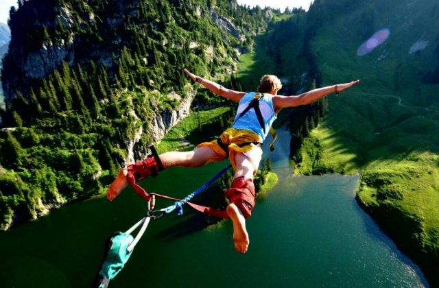 bungee-jumping.jpg