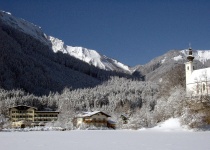 Lyžování na 8 dní v rakouském Dachstein West, Golling za 6 820 Kč